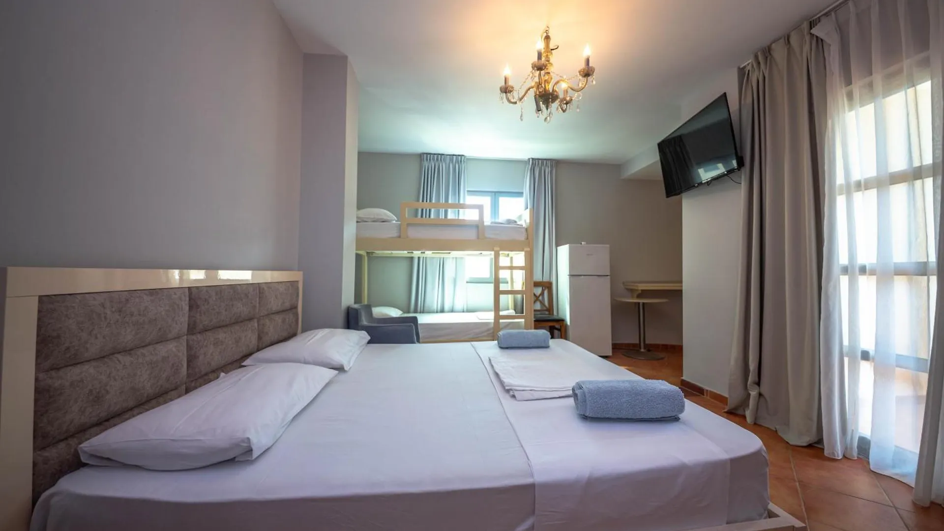 Hotel Ramses Ks Golem
