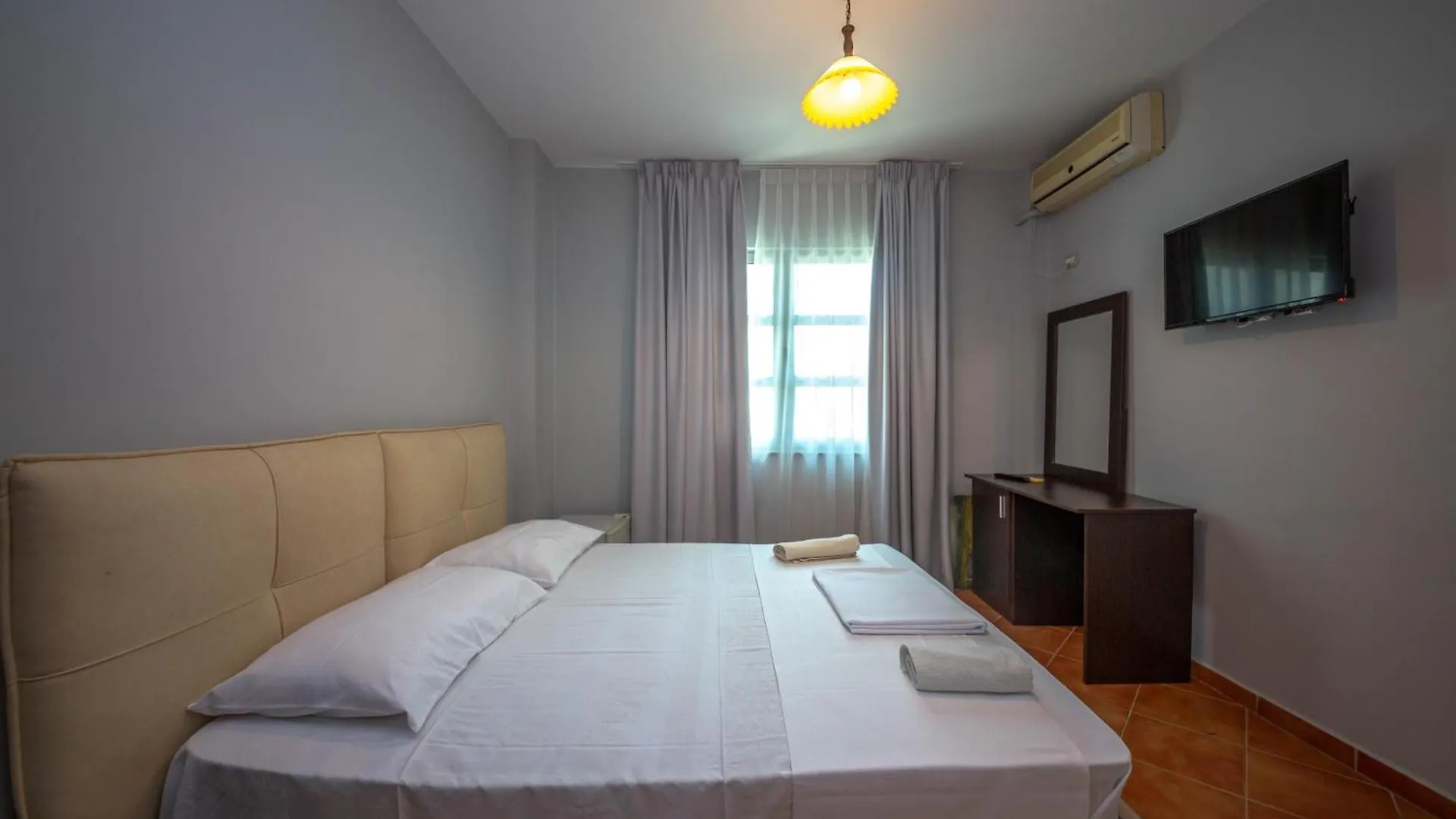 Hotel Ramses Ks Golem